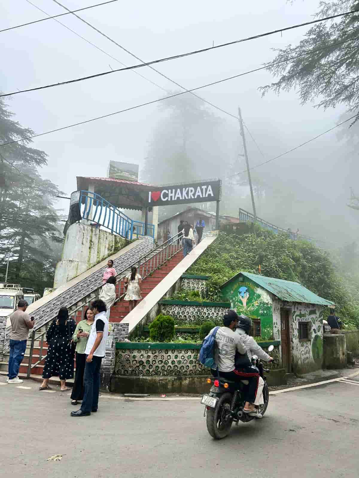 Return journey from Chakrata to Delhi after a four friends road trip